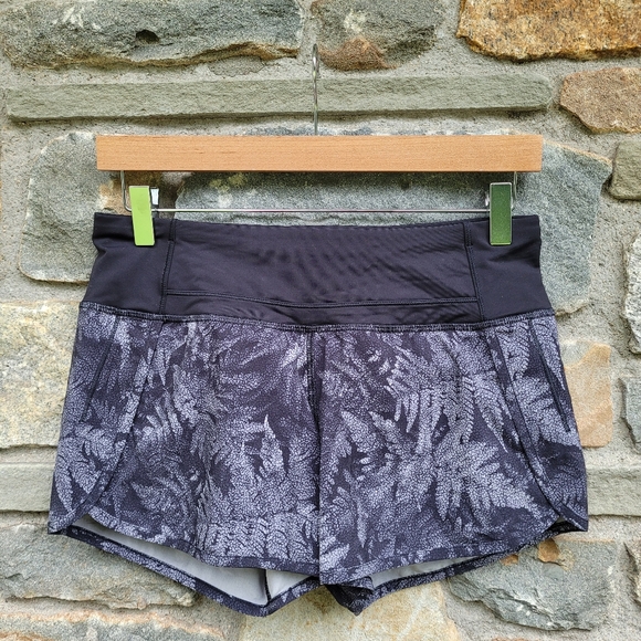 Lululemon  Run times shorts  kindred spirt - Picture 9 of 16